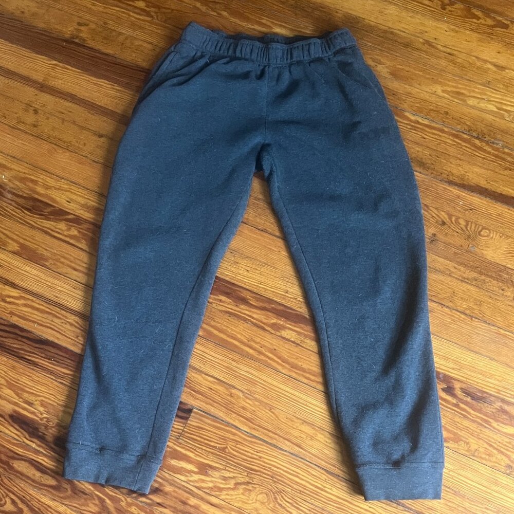 ✨ THE PERFECT GO-ANYWHERE JOGGERS ✨